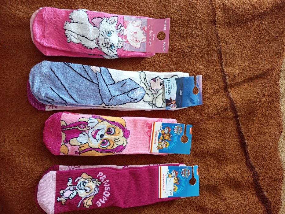 Skarpetki 27 do 30 dziewczynka nowe z metką 8 par Elza i Psi patrol