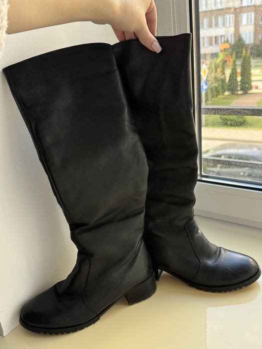 Шкіряні жіночі чоботи