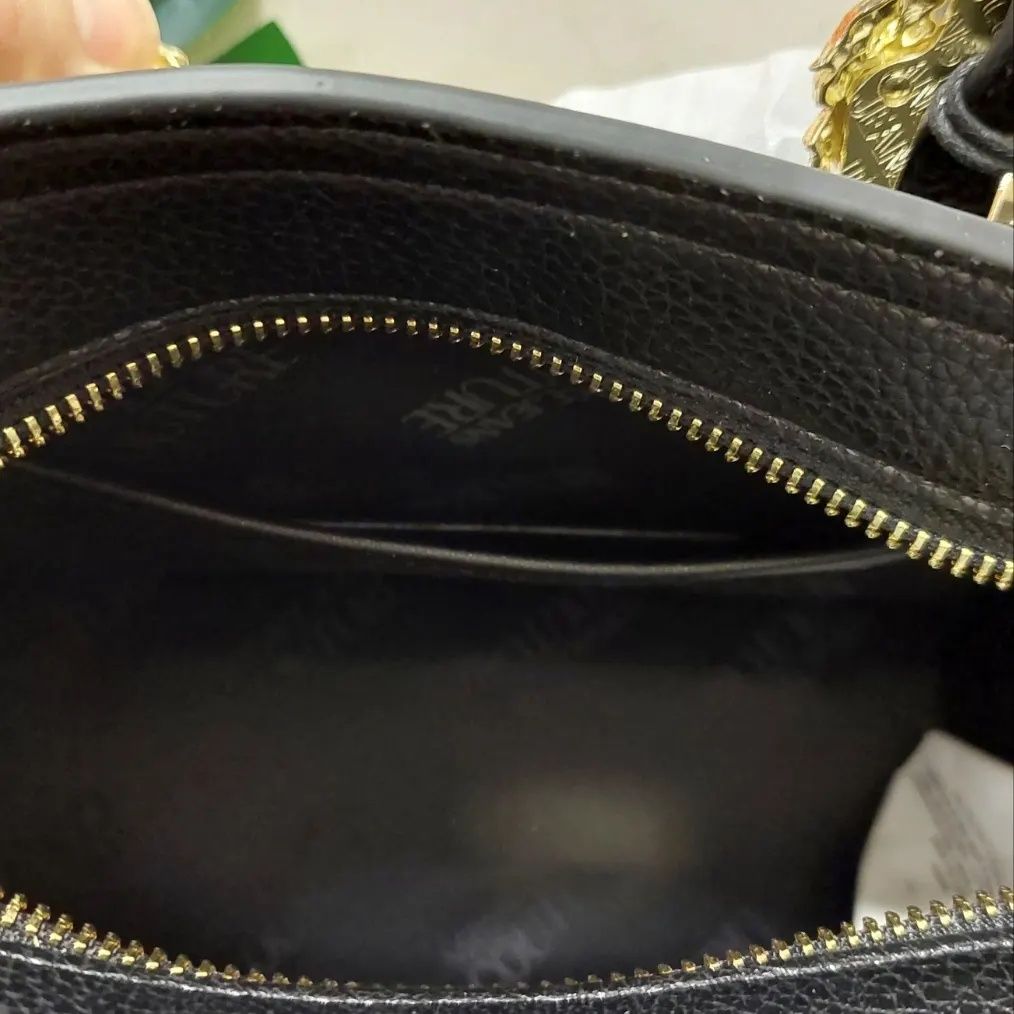 Чорна класична сумка кросбоді Versace Jeans Couture оригинал