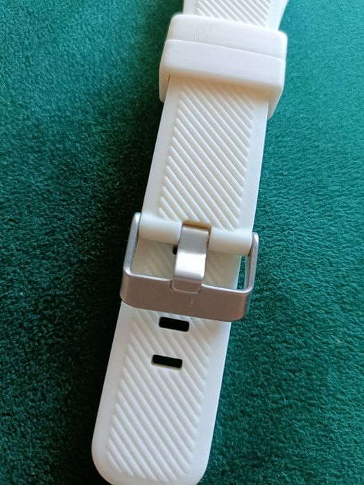 Biały silikonowy pasek do zegarka 22 mm  uniwersalny