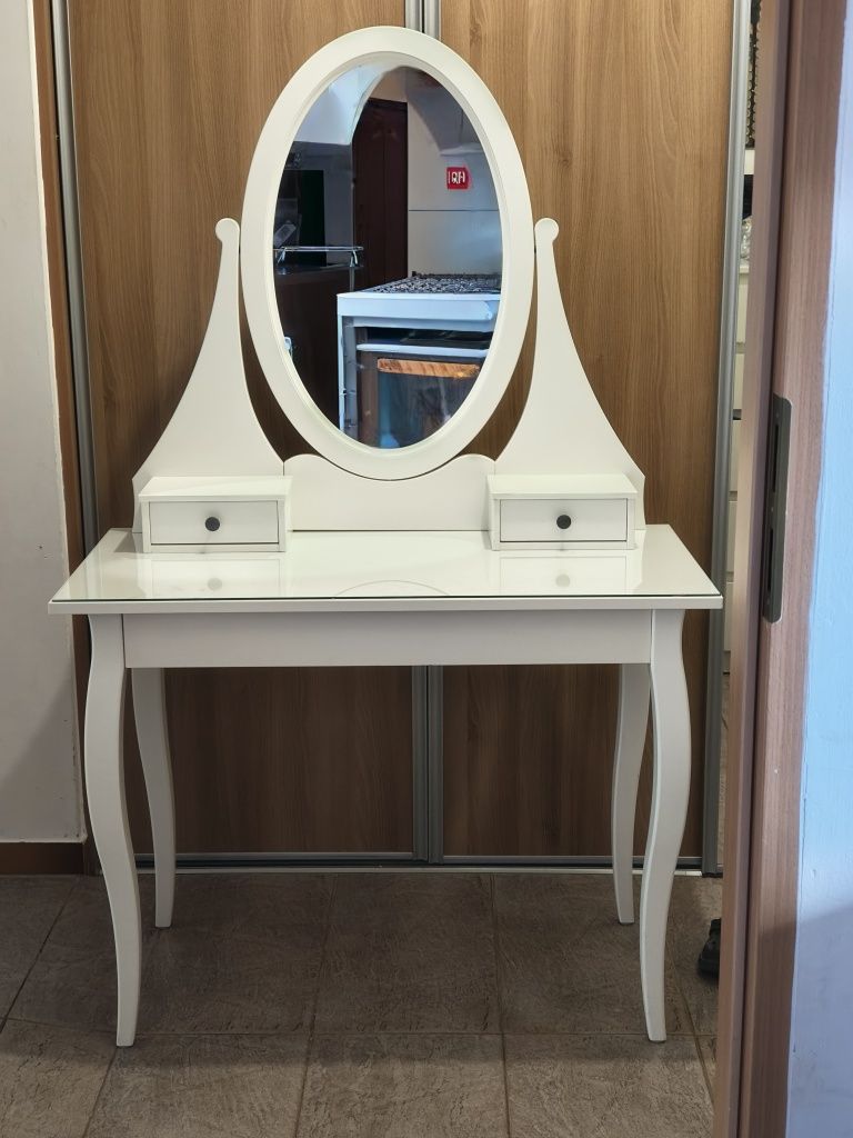 Toaletka Hemnes ikea