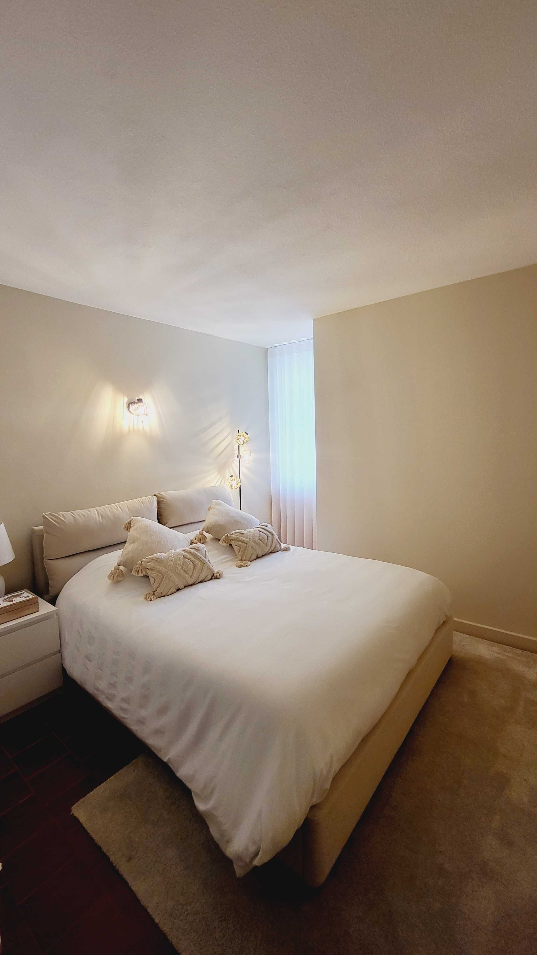 Apartamento T1 Renovado na Praia da Rocha – Portimão