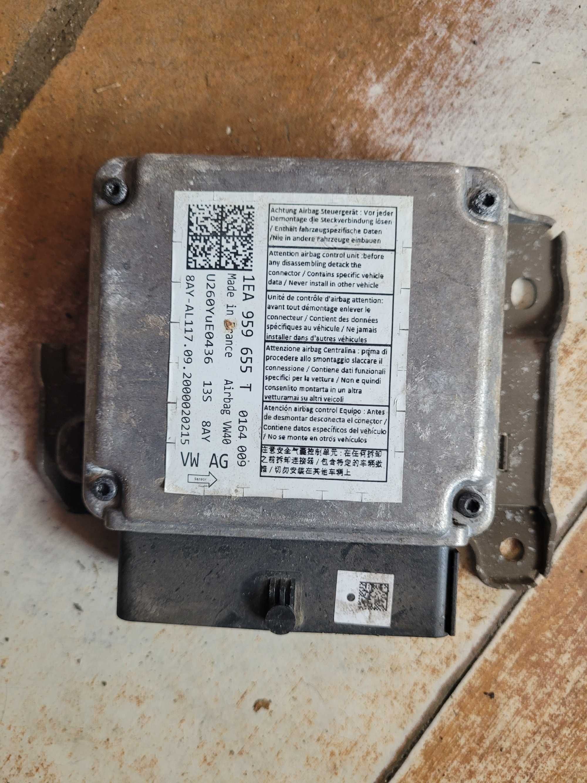 Sensor poduszek Airbag Skoda Octavia IV