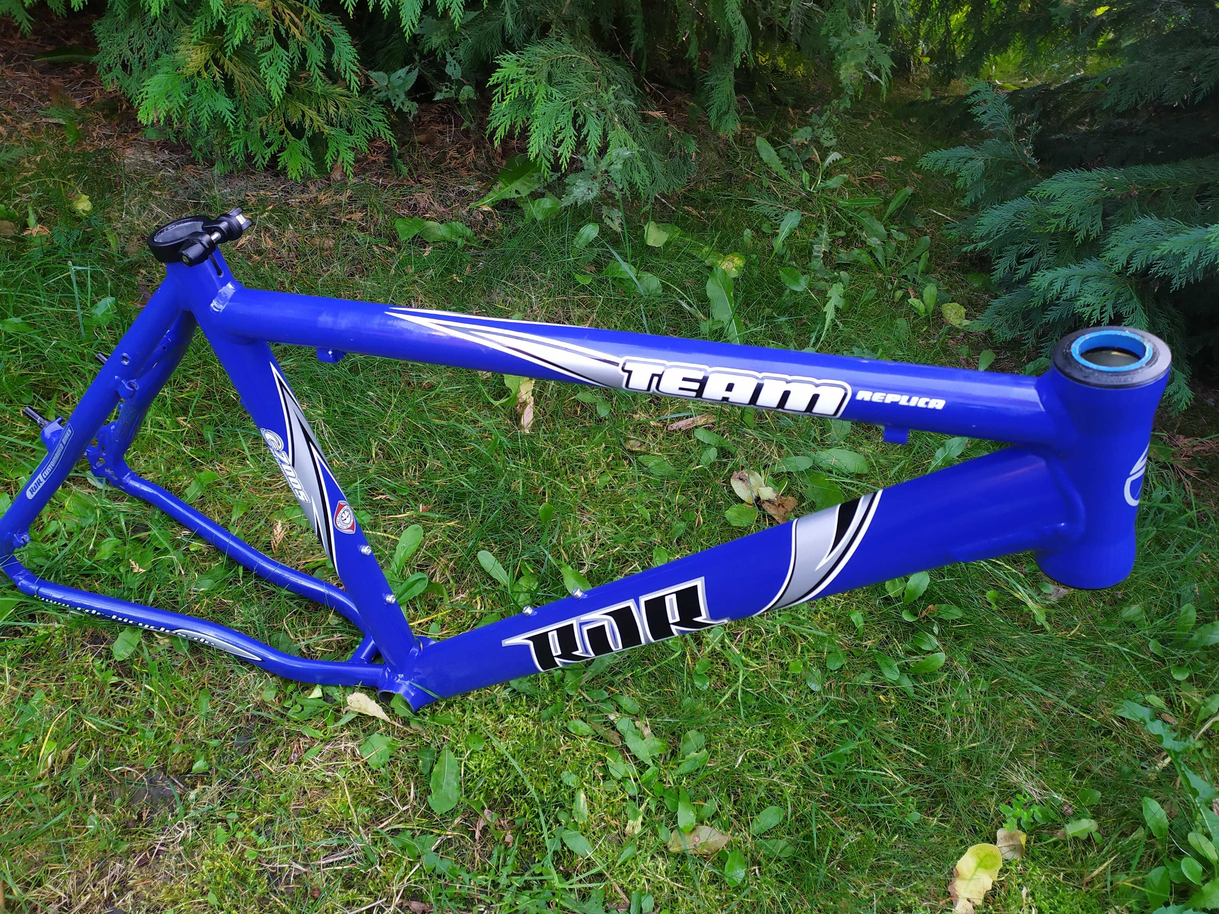 RDR Team Replica rama Alu  Koła 26 / 27,5'' Roz. 19'' Polecam