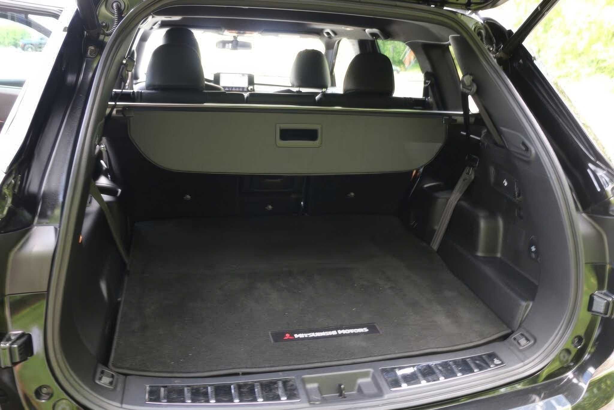 2023 Mitsubishi Outlander Hybrid Plug-in