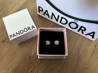 Pandora - nowe kolczyki z morskim symbolem wieczności (kryształ)