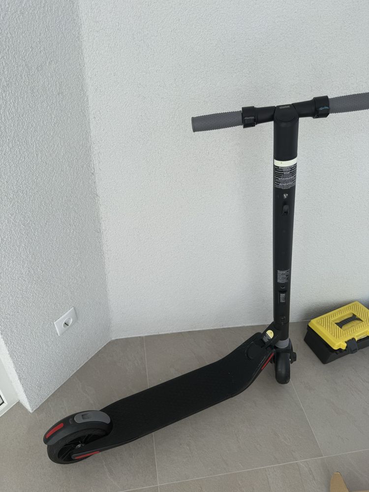 електро самокат Ninebot by Segway ES1