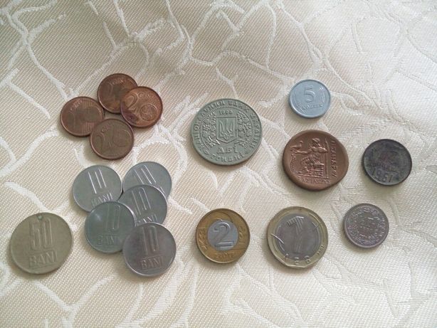 Монеты:15 копеек 1961, 1\2 Fr. 1990, 1 лев 2002 и т.д.
