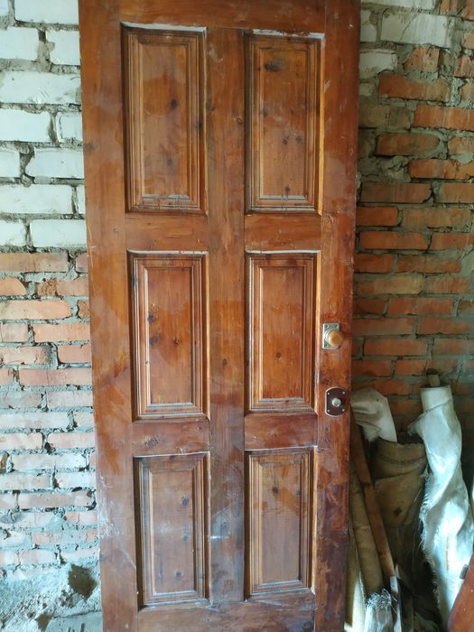 Двери межкомнатные.