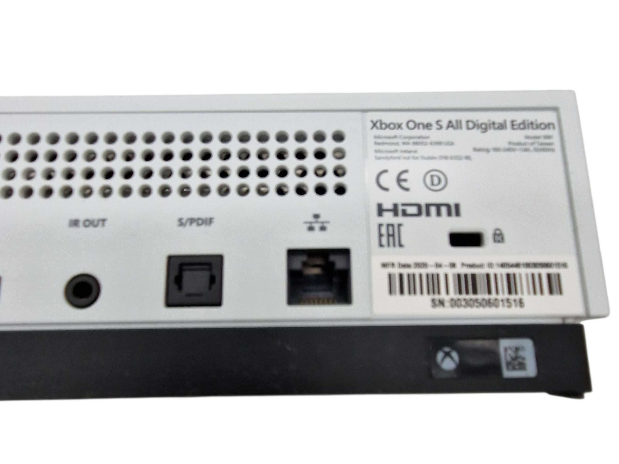 Konsola  XBOX ONE S ALL DIGITALL 1 TB bdb stan