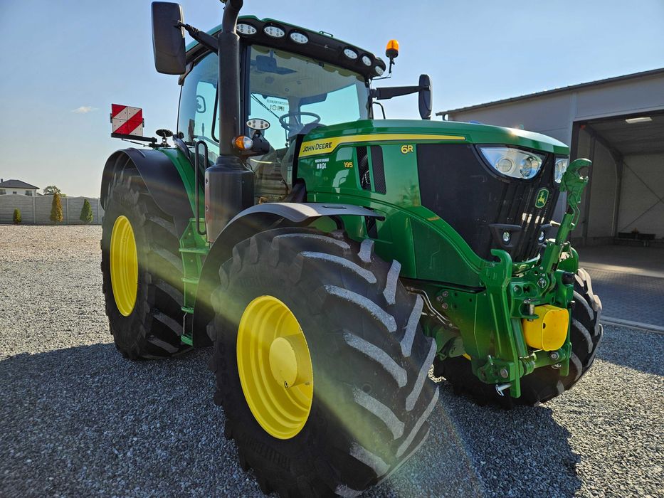 John Deere 6R 195. CommandPro. Ultimate Edition. 2022, Przedni WOM