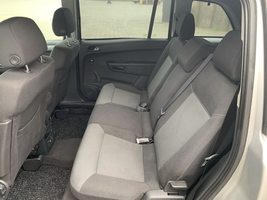 Opel Zafira 2007 року