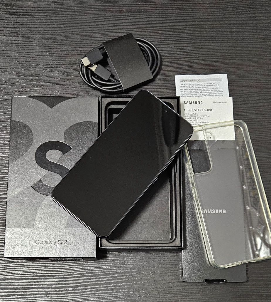 Samsung Galaxy S22 5G Preto.