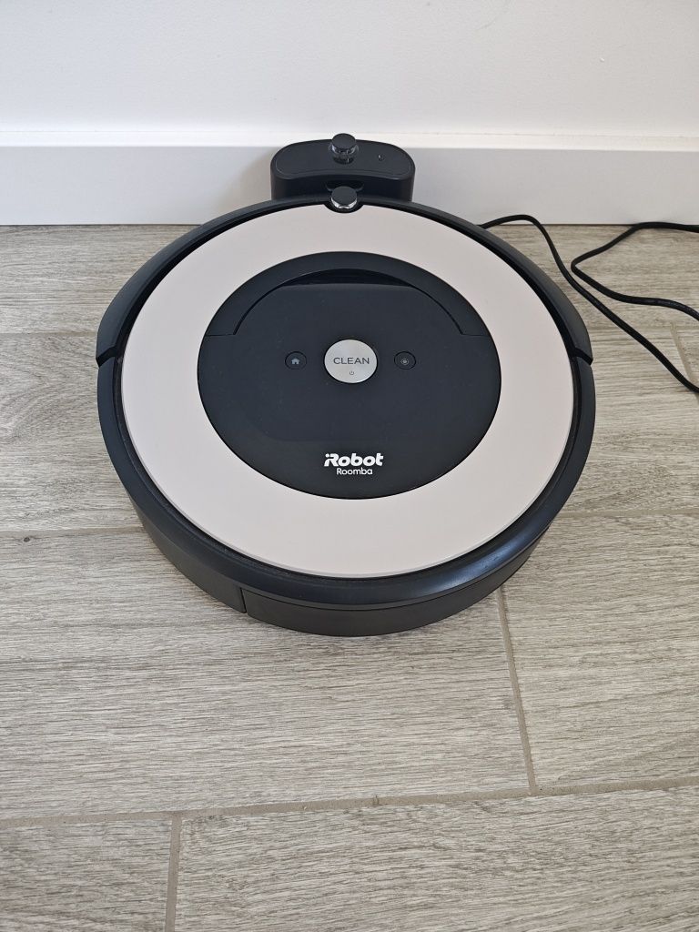 Roomba E5 robot sprzątający