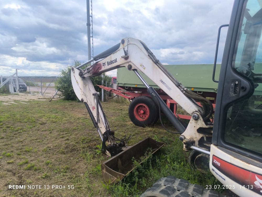 Minikoparka Bobcat 435