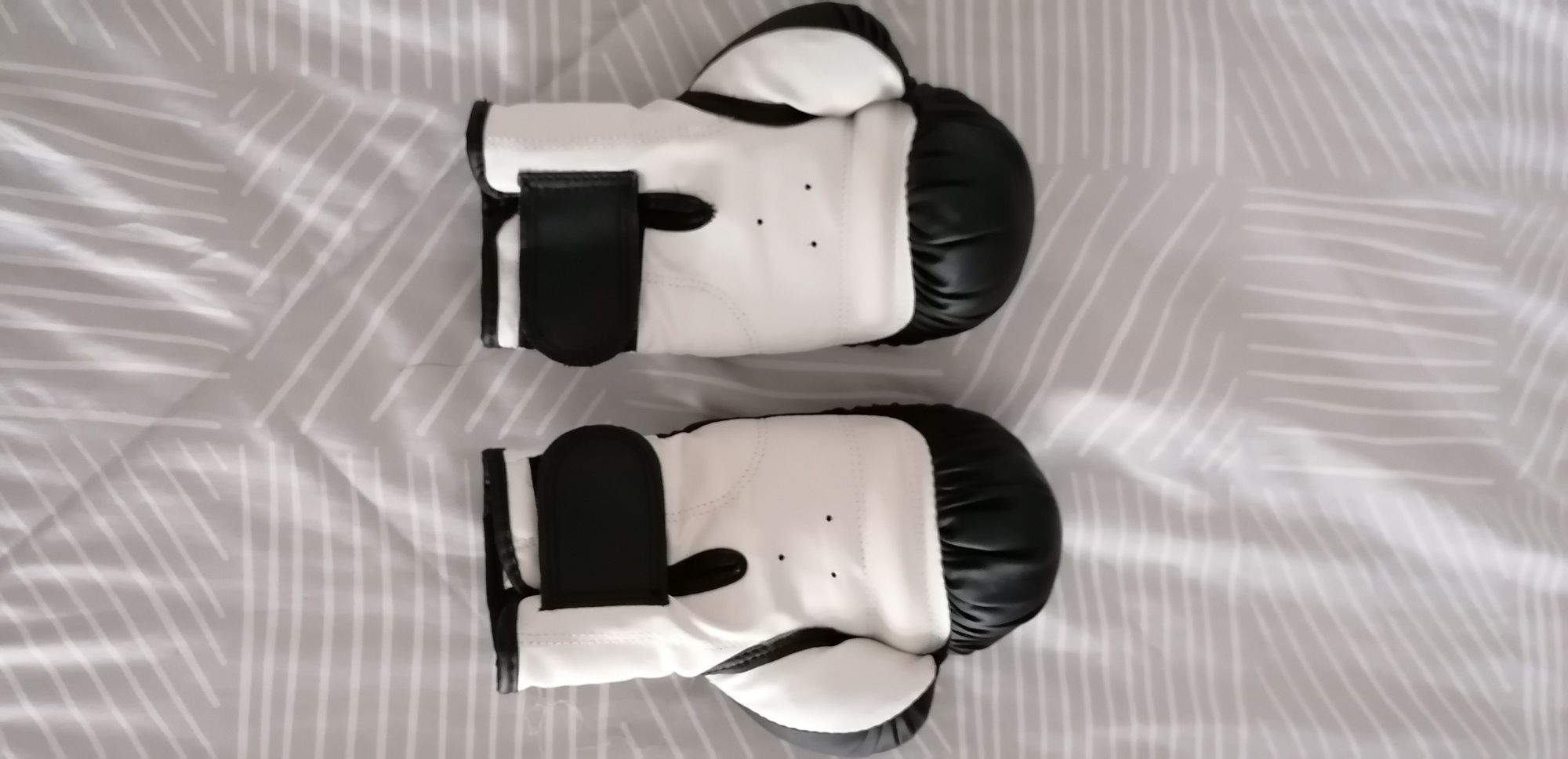 Conjunto de Boxe Infantil Domyos – Luvas + Saco

Vendo conjunto de box