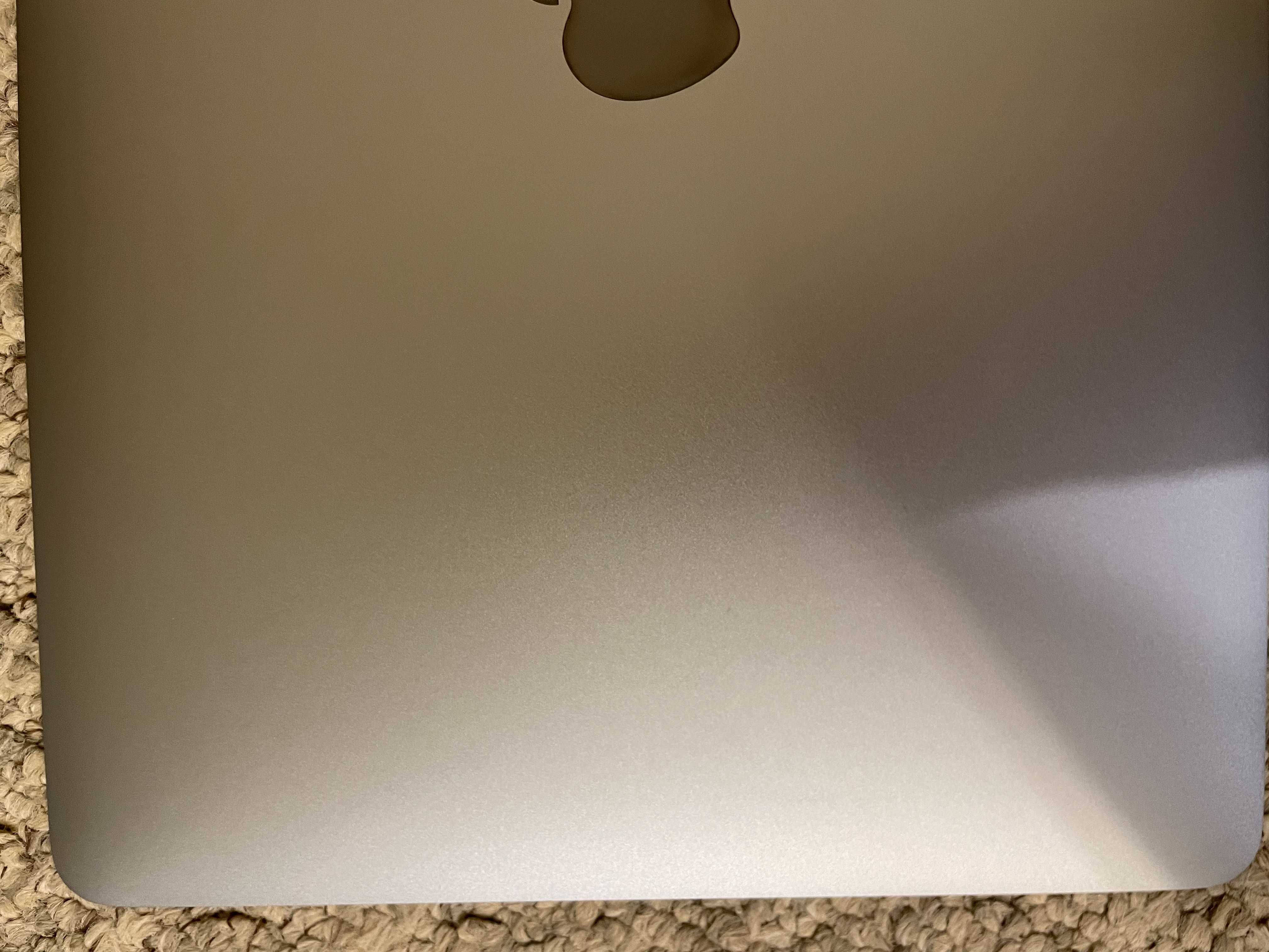 Дисплей в сборе Macbook Pro M1 13" A2338