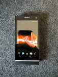 Atrapa telefonu Sony Xperia S