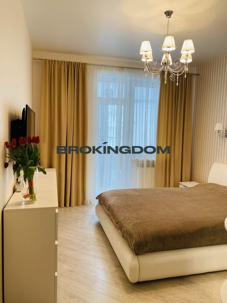 Продаж 1 кім.кв.67 кв. вул.Генерала Шаповалова.ЖК Смарагдовий.