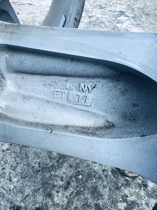 Оригінальні Диски R17 5x112 8J ET37 Mercedes AMG