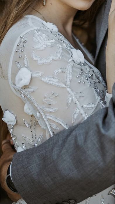 Unikatowa suknia ślubna kwiaty 3d koraliki cyrkonie syrenka