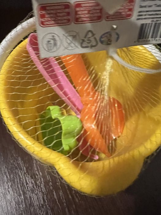 Ведро лопатка грабли песочный набор