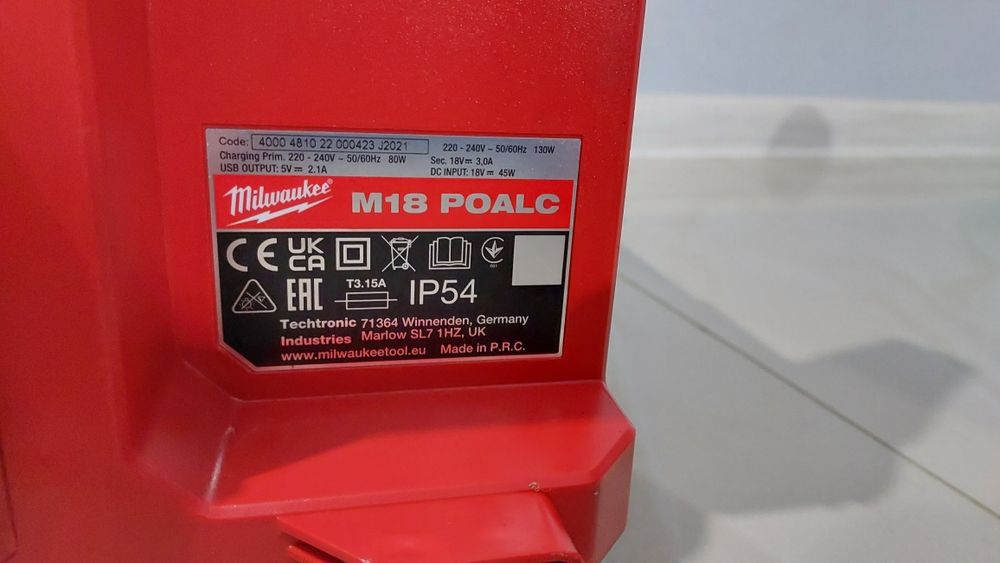 Ліхтар акамуляторний Milwaukee Packout M18 POALC
