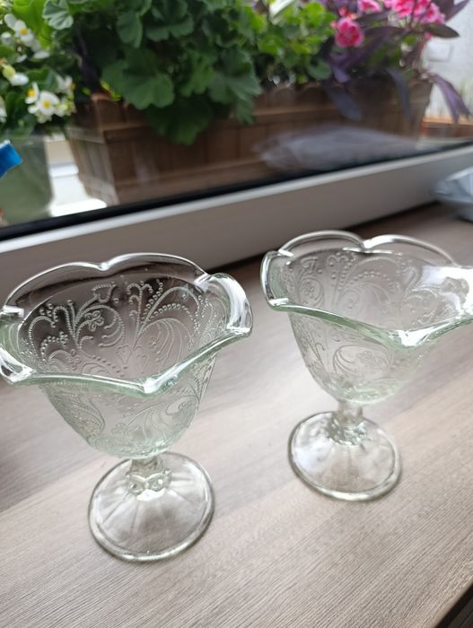 Cukiernica lub pucharek - 2 sztuki