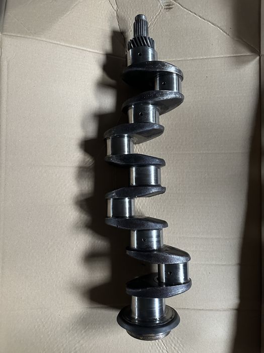 Wał korbowy do ZETOR URSUS C385 nominalny