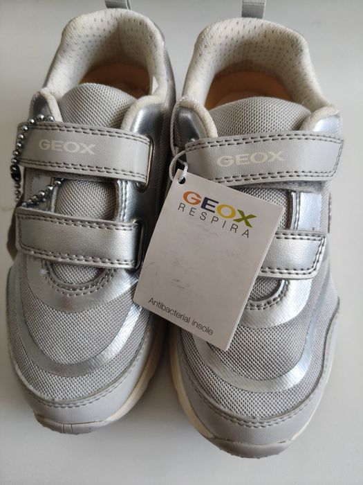 Tênis Geox n29 Novos