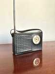 Rádio Antigo Vintage / Retro
