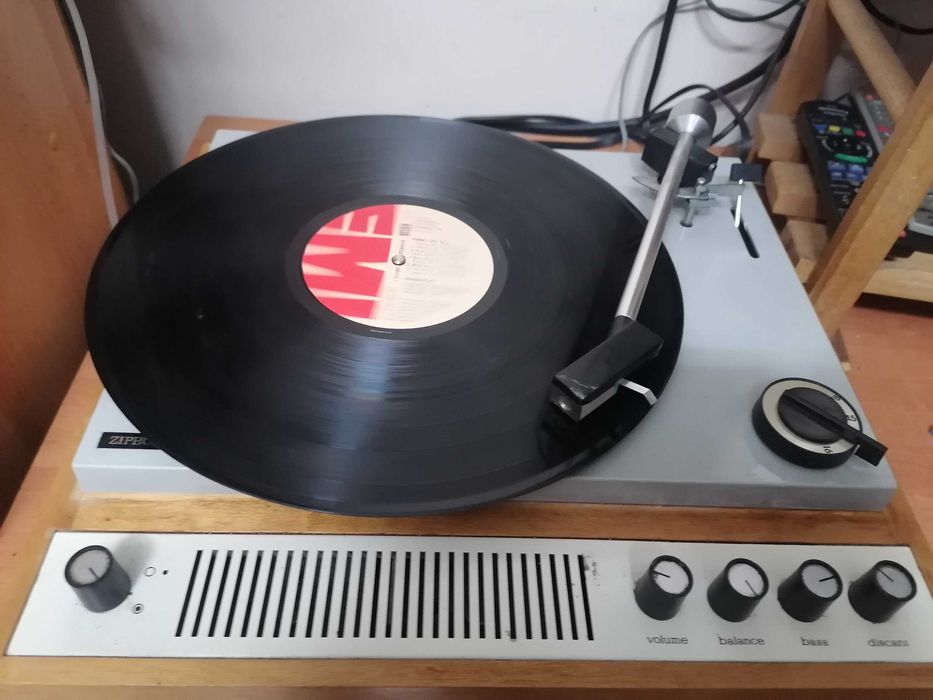 Gramofon RFT Perfekt 506