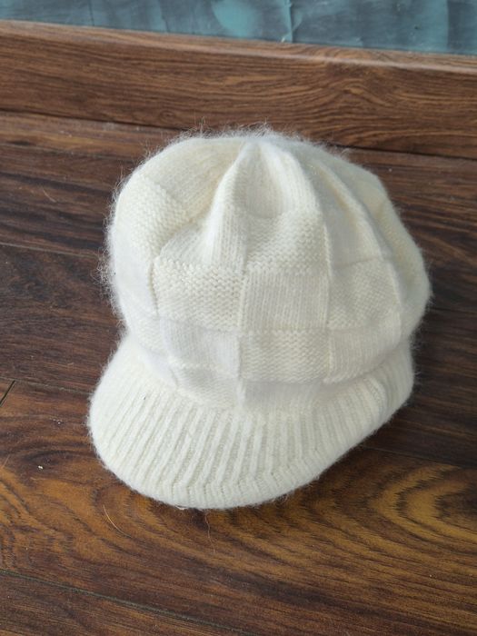 Kaszkiet,  beret , daszkiem, czapka z daszkiem