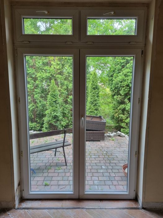 2x Okno tarasowe i 1x drzwi  wejwciowe