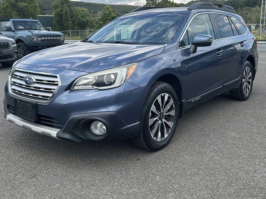 Subaru Outback      2015