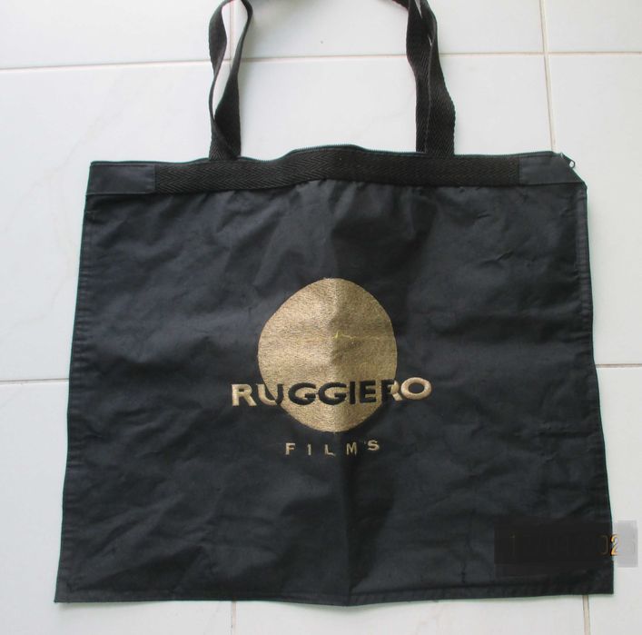 Magnífico Saco da Ruggiero Films
