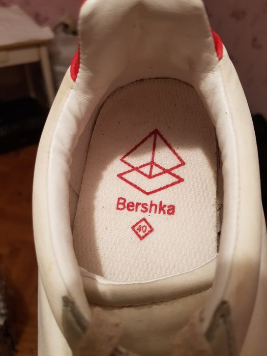 БПродам красовка Bershka