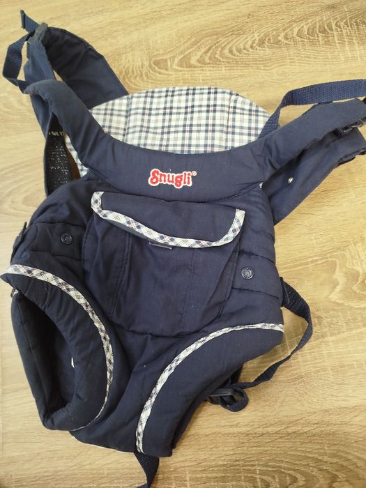 Кенгурумі для носіння немовлят