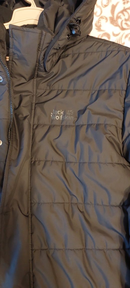 Куртки джек вульфскін 2 шт. Розмір L, XL. В гарному стані