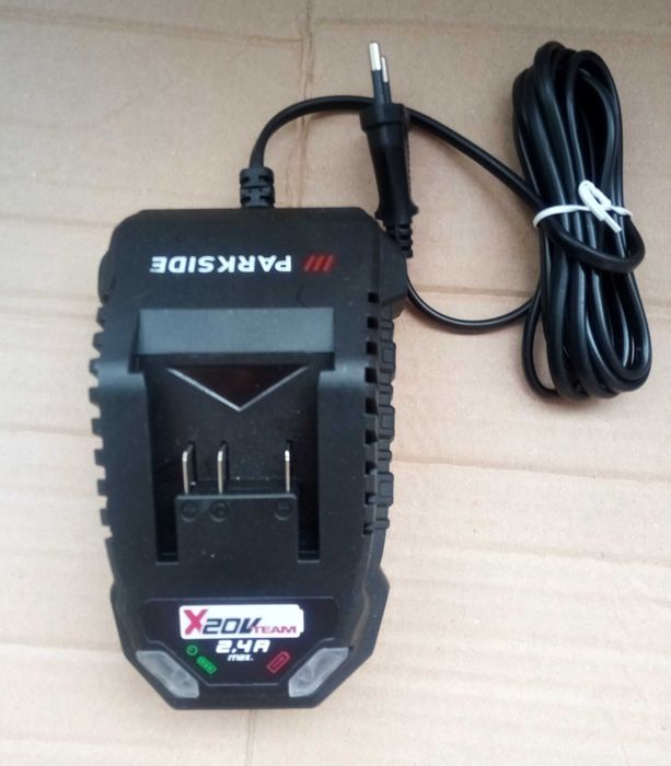 зарядное устройство PARKSIDE 20V 2,4А