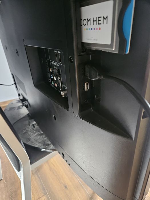 Telewizor Grundig 42"