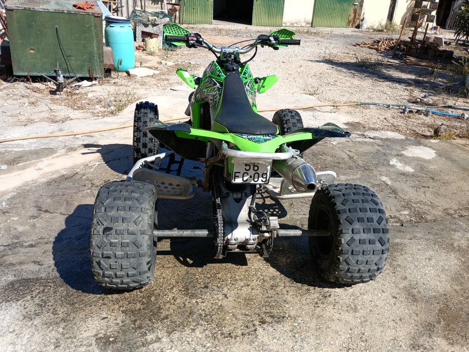 Moto 4 Kawasaki KFX 450R