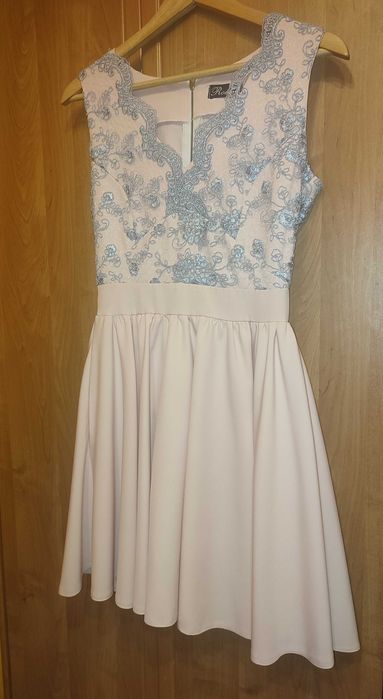 Sukienka damska elegancka roz S komunia wesele