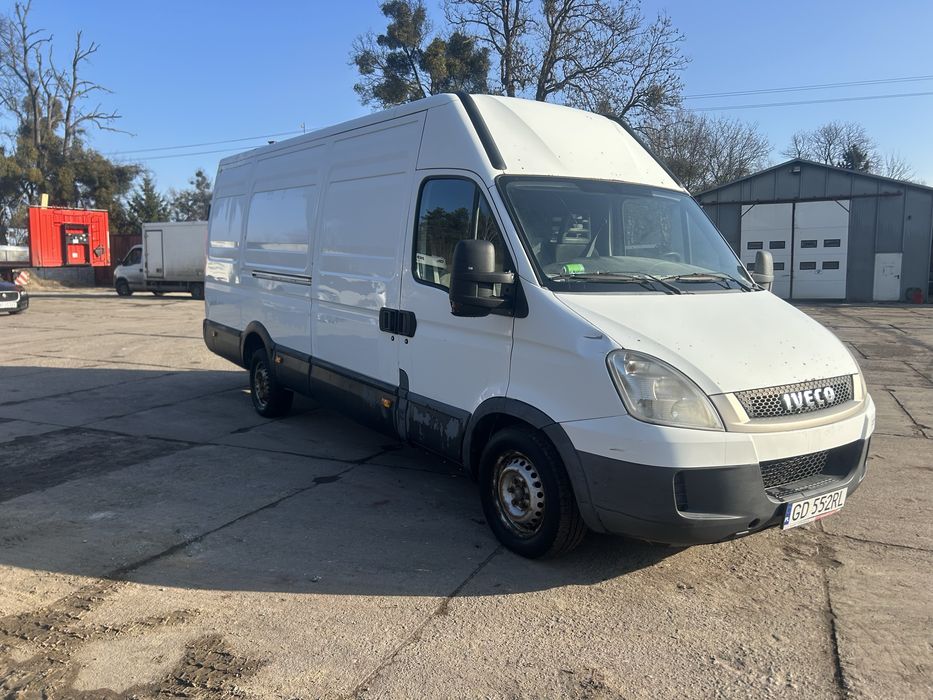 Nawiaze wspolprace z firmami na uslugi transportowe do 3.5 t