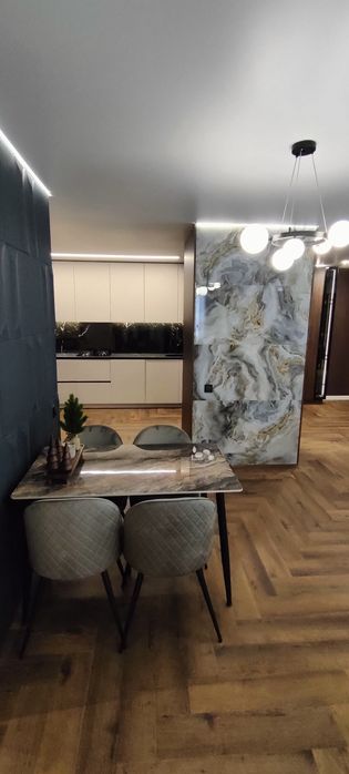 Продаж двокімнатної квартири з ремонтом