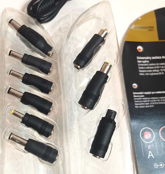 Zasilacz do laptopów -  uniwersalny