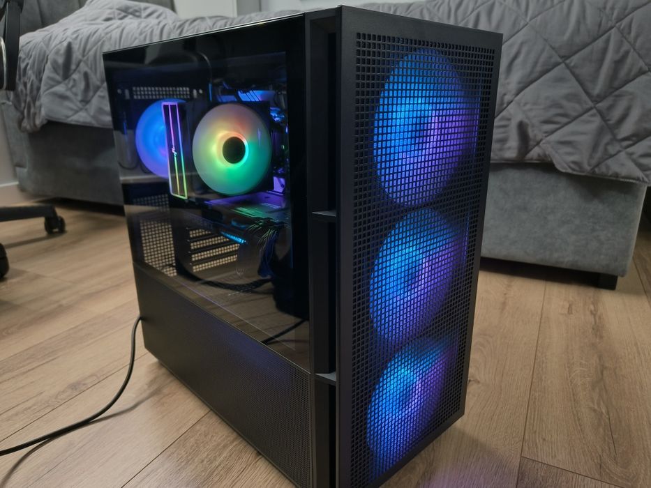 Komputer gamingowy z Rtx 3070 ti