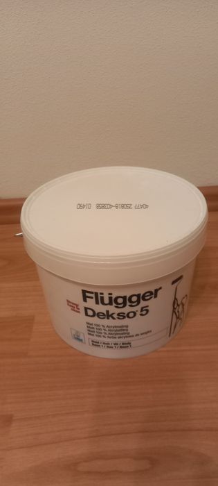 Farba dekso 5 flugger biała 2,7litra do lazienki
