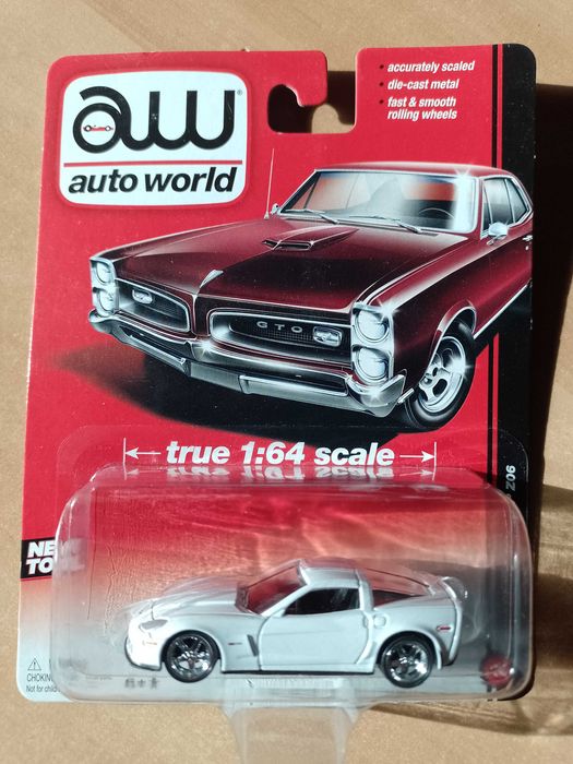 Auto World Corvette