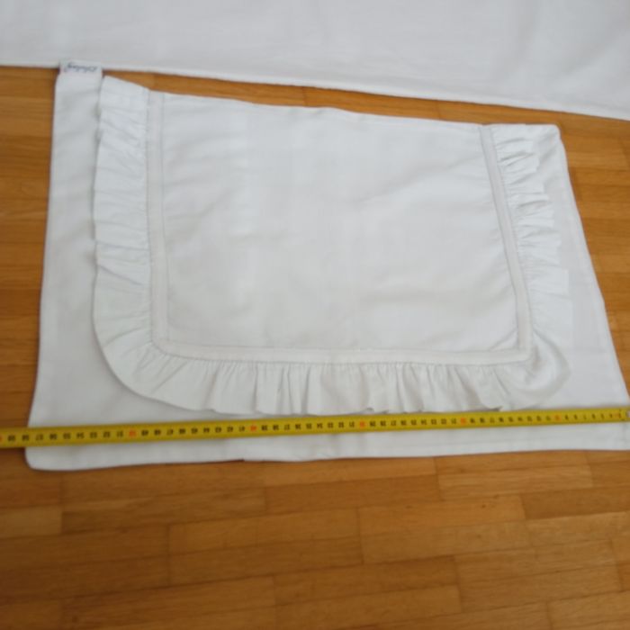 Pościel biała niemowlęca z falbanką Lilulay